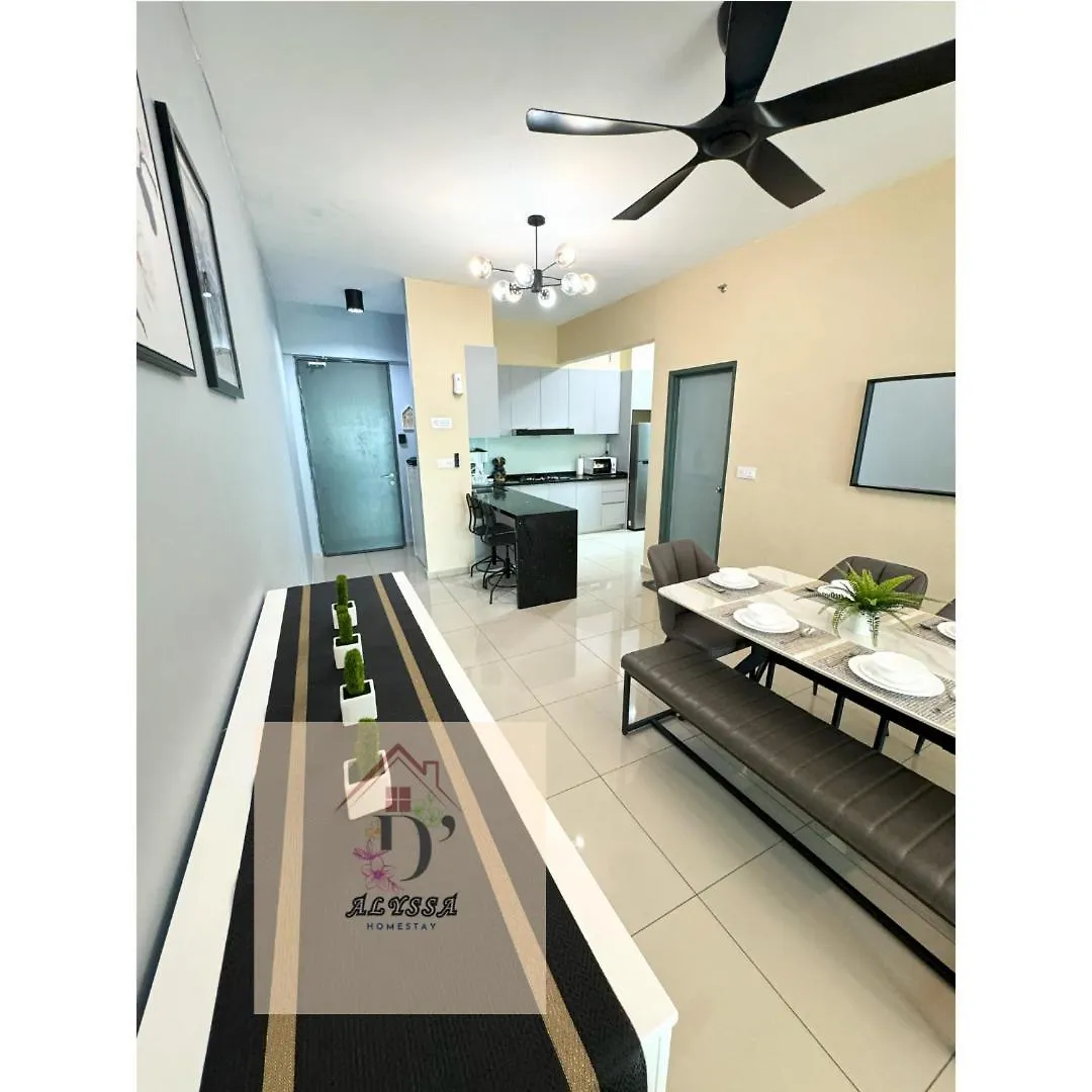 בוקיט מרטג'אם D' Alyssa Homestay Perda דירה