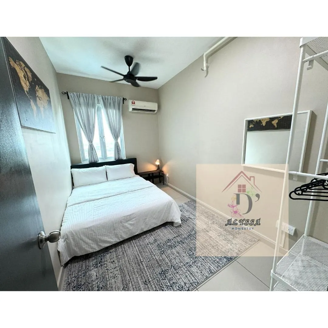 דירה בוקיט מרטג'אם D' Alyssa Homestay Perda